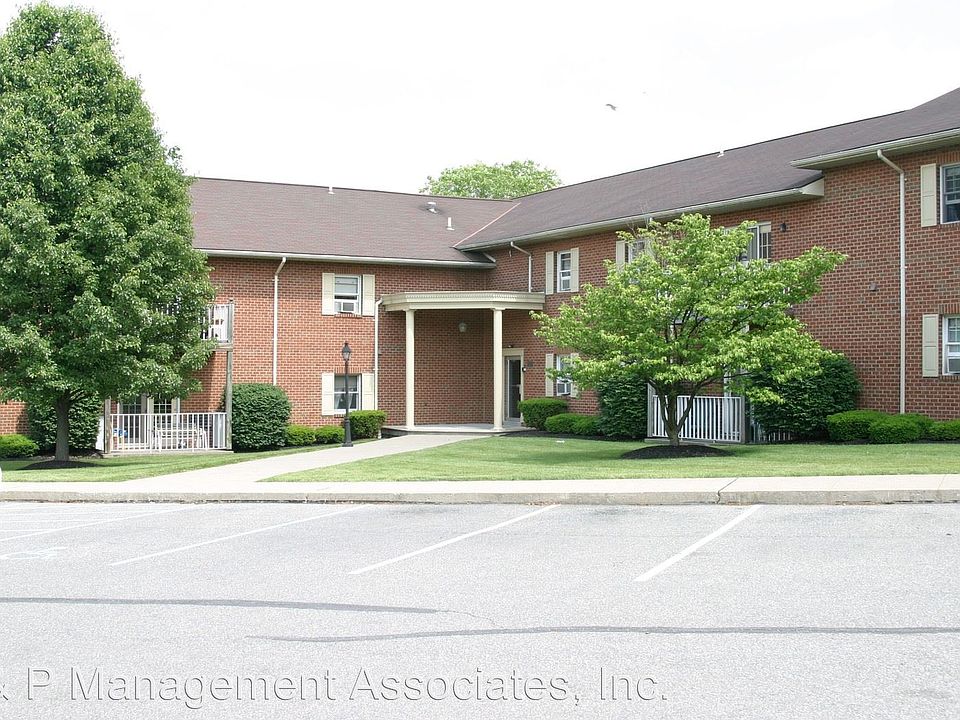 1st image of 1510 Linwood St APT 202