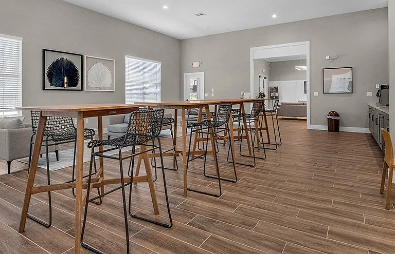 Marcus Pointe Grande Apartment Homes — Photo 24