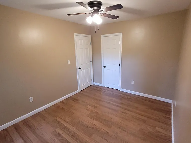 391 Putnam Pike #C — Photo 20