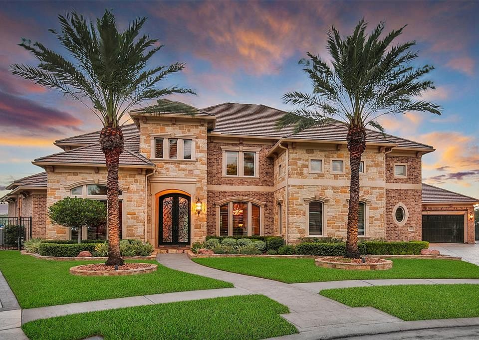 1st image of 7615 Emerald Meadow Ct