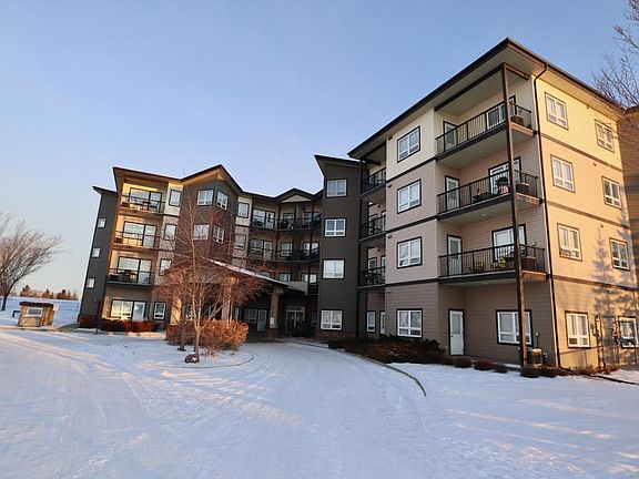 2nd image of 8702 Southfort Dr #310