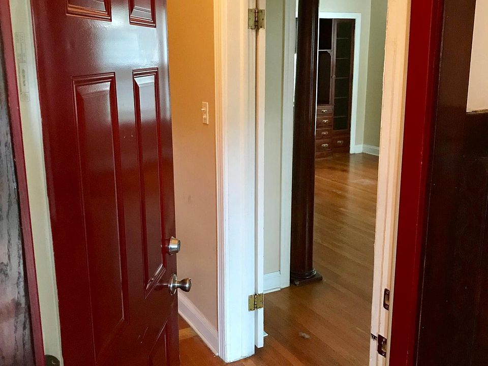 1st image of 1-1703 Carmen Ave #1