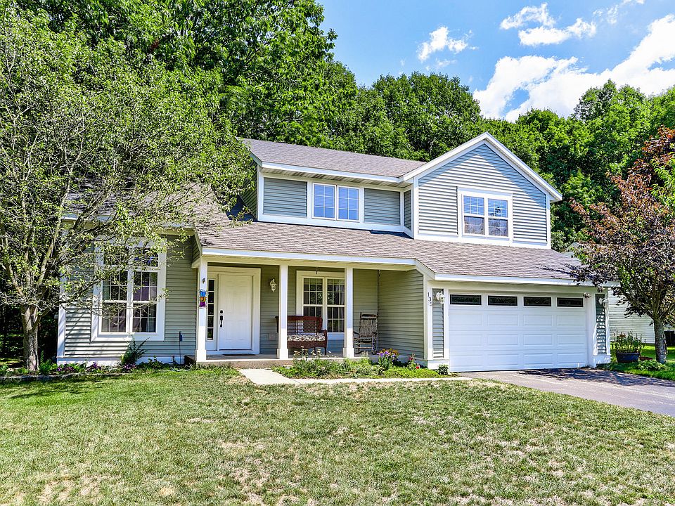 1st image of 135 Woodwind Dr