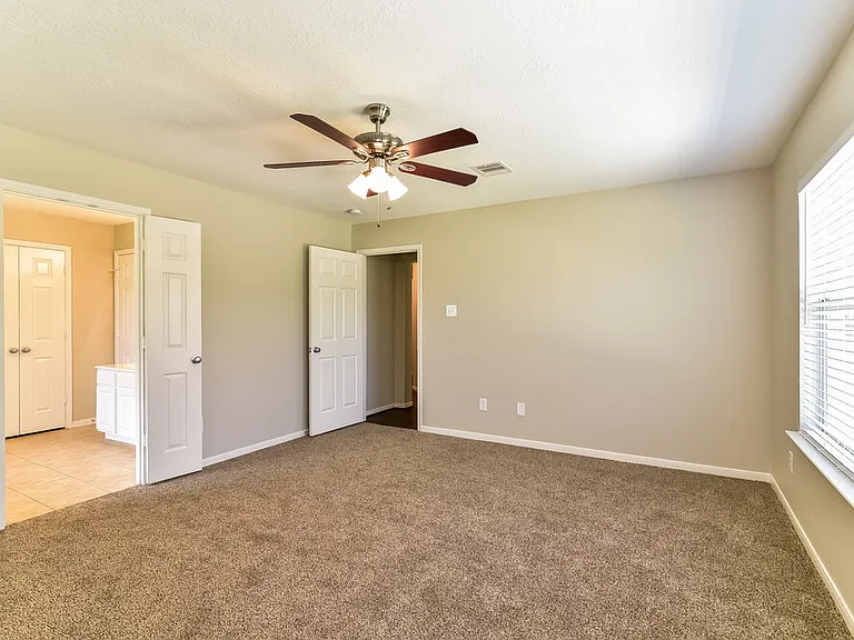 3705 Burwood Ct — Photo 9
