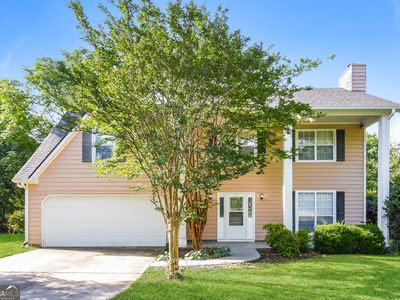 4562 Cedar Dr, Loganville, GA, 30052