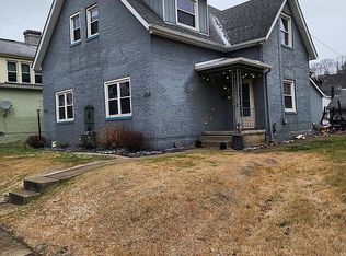 806 4th Ave, Ford City, PA 16226