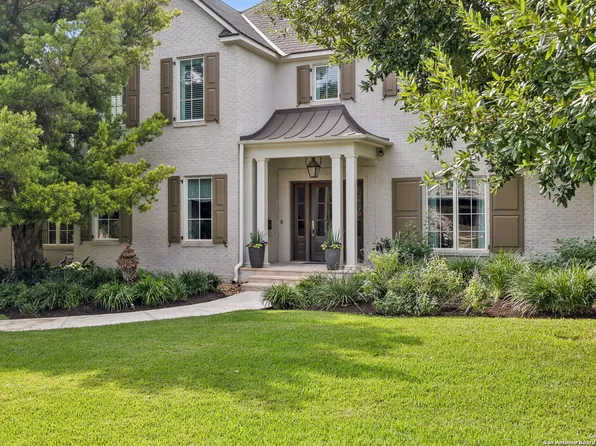 300 Primera Dr, Olmos Park, TX 78212