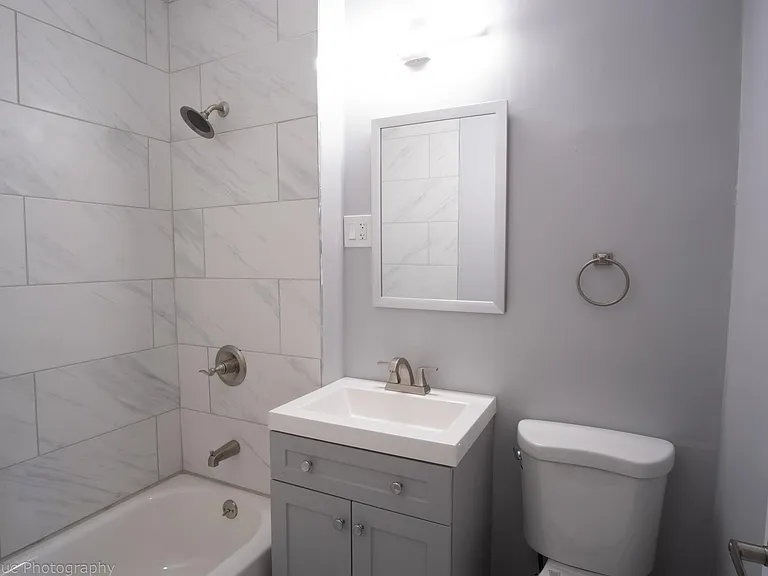 1st Floor Bathroom