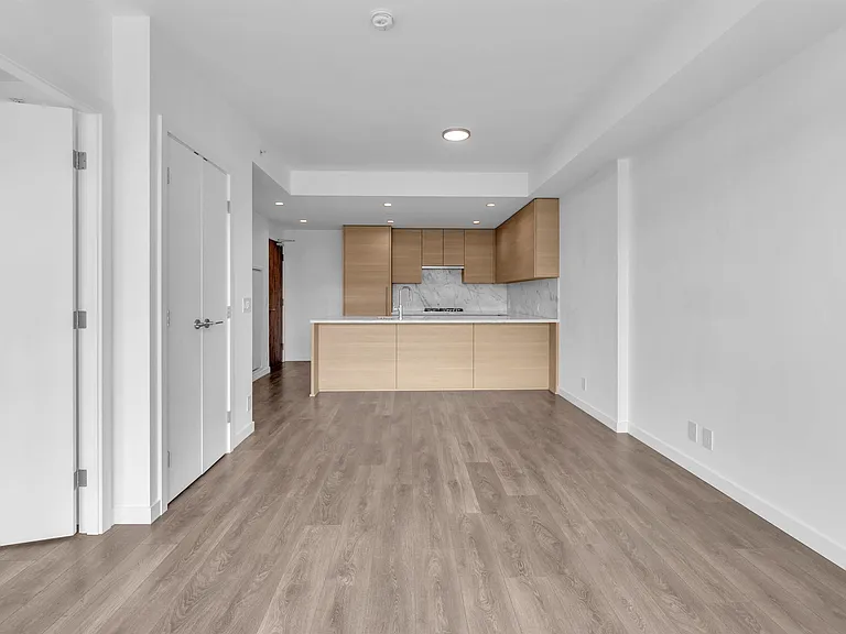 305 Morrissey Rd #2106 — Photo 14