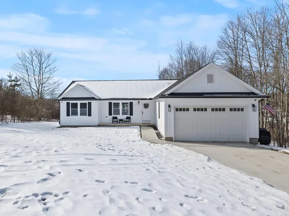 638 Grand Valley Dr, Howard, OH 43028