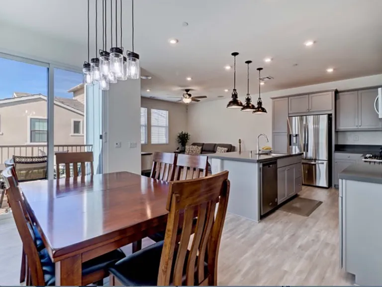 54 Concepcion St — Photo 8