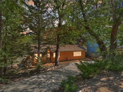 830 Villa Grove Ave, Big Bear City, CA, 92314