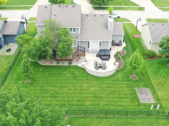 4th image of 1406 NW Wagner Blvd