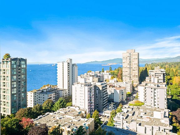4th image of 1850 Comox St #2006
