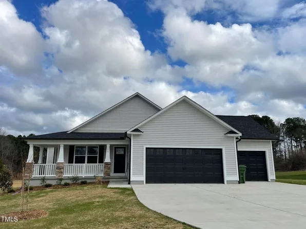 280 Paint Horse Dr, Benson, NC 27504