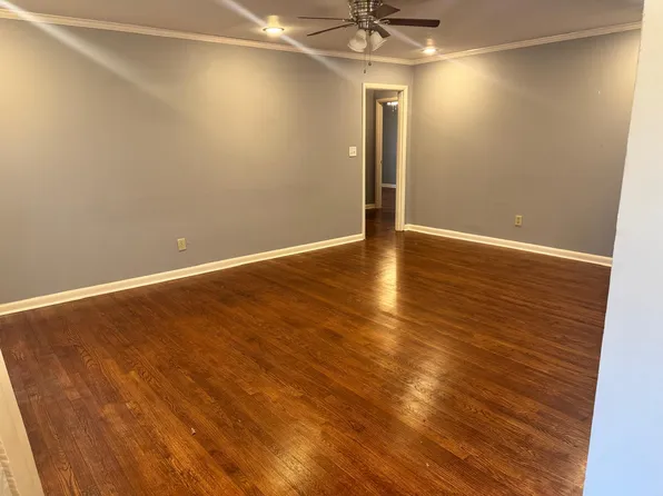 415 Ewing St NW, Huntsville, AL 35805