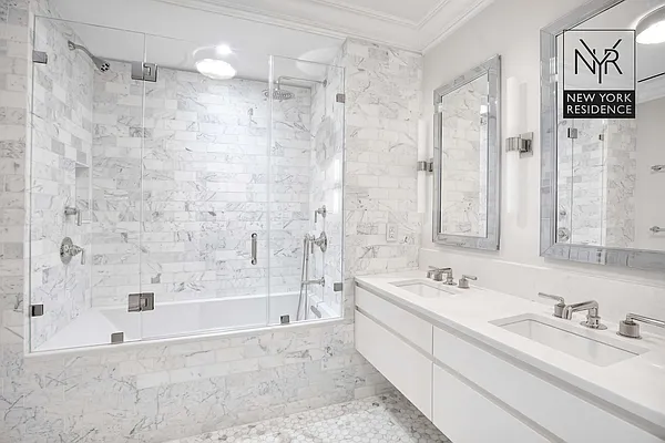 Rented by New York Residence | media 44