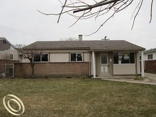 1st image of 14731 Balsam St