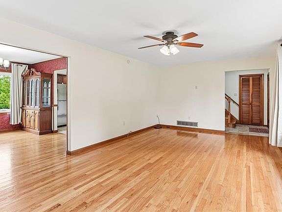 4th image of 3659 Ironstone Rd