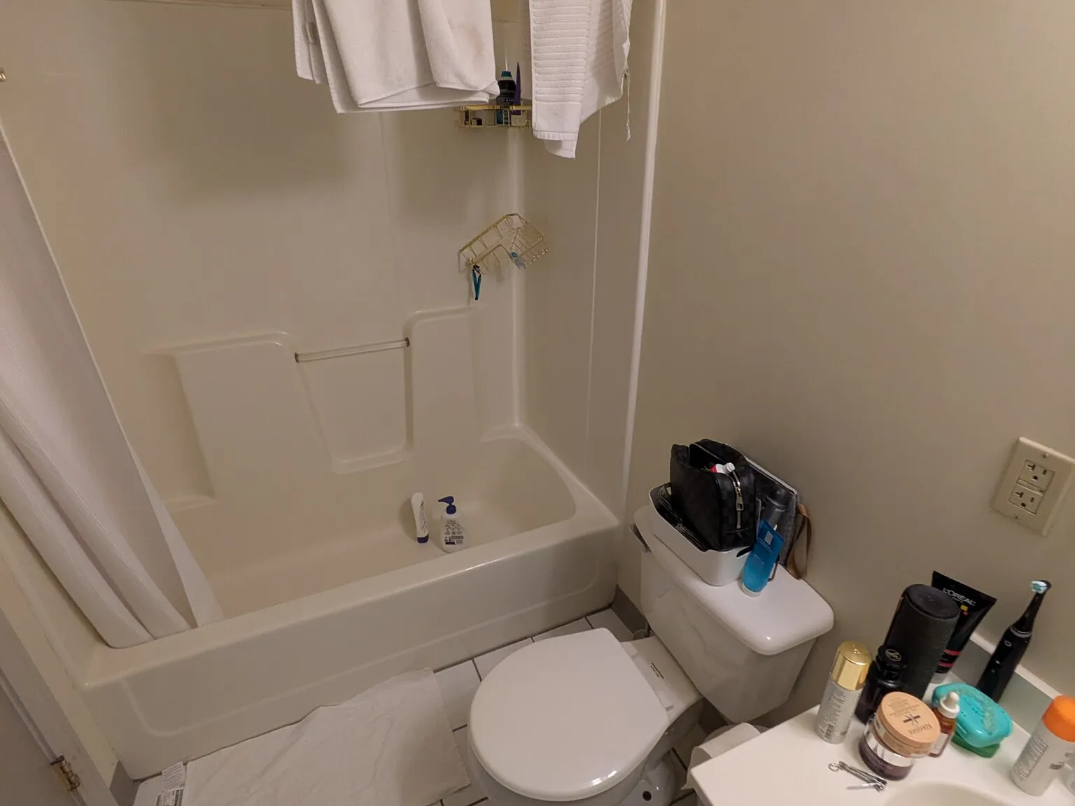 Studio, 375 sqft, $2,000 — Photo 4