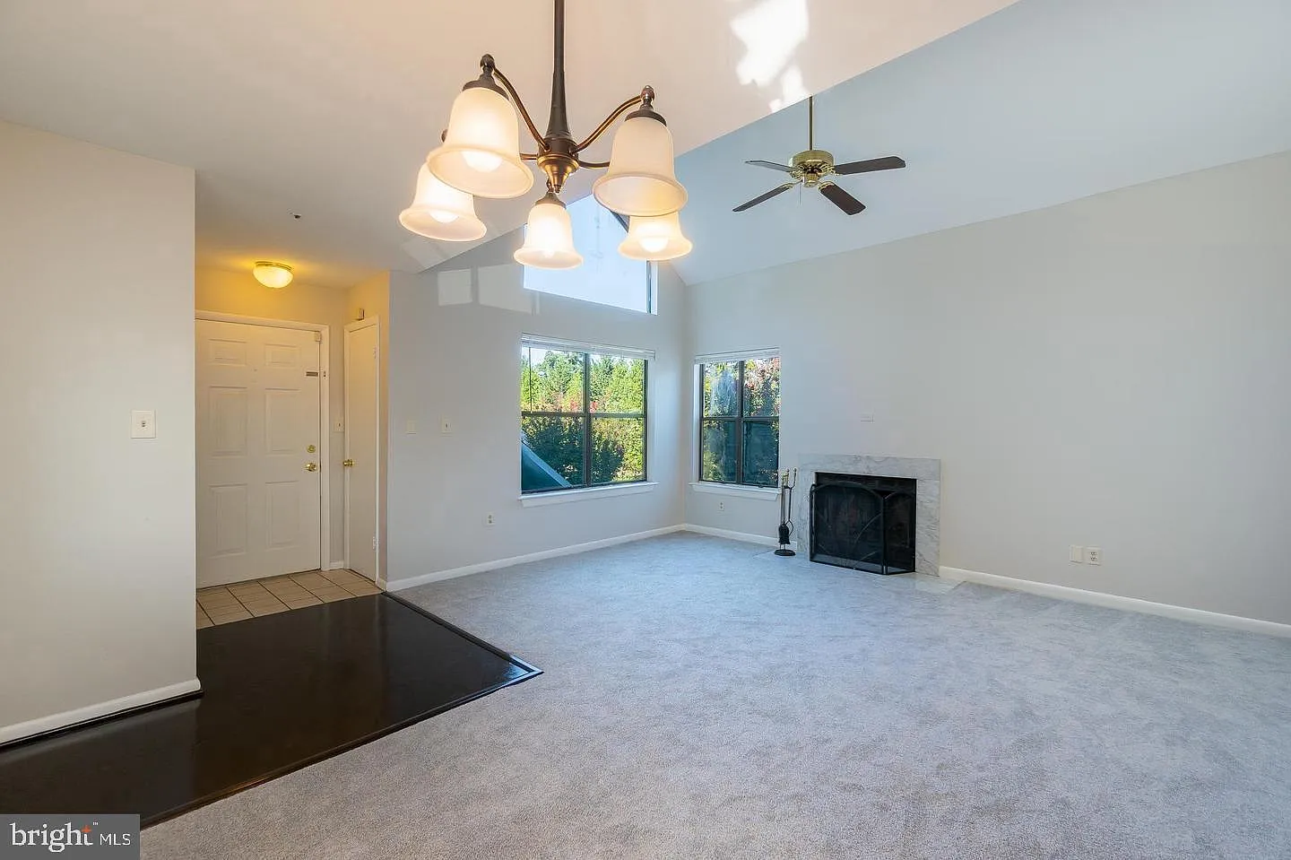 2 bed, 2.0 bath, 1028 sqft, $2,300 — Photo 4