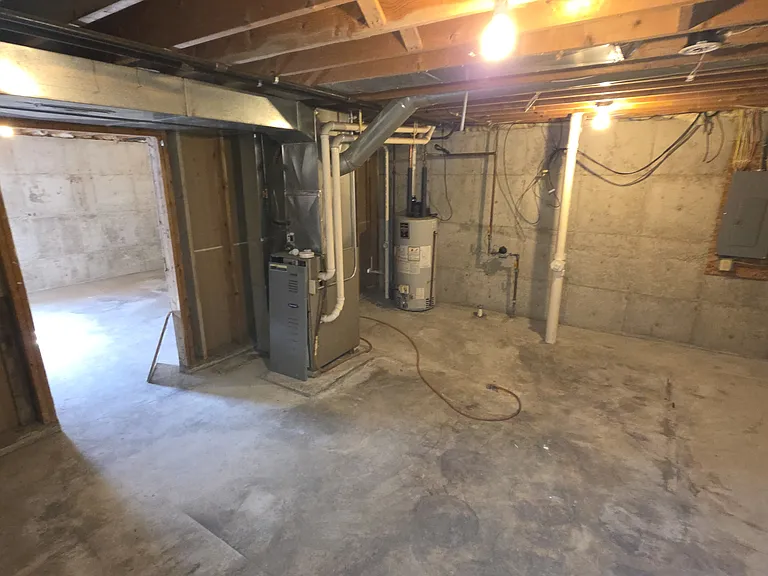 19 Fordem Ct #19 — Photo 4
