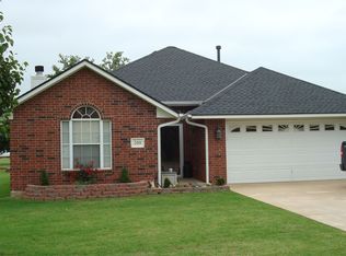 300 Adams Ave NW, Piedmont, OK 73078
