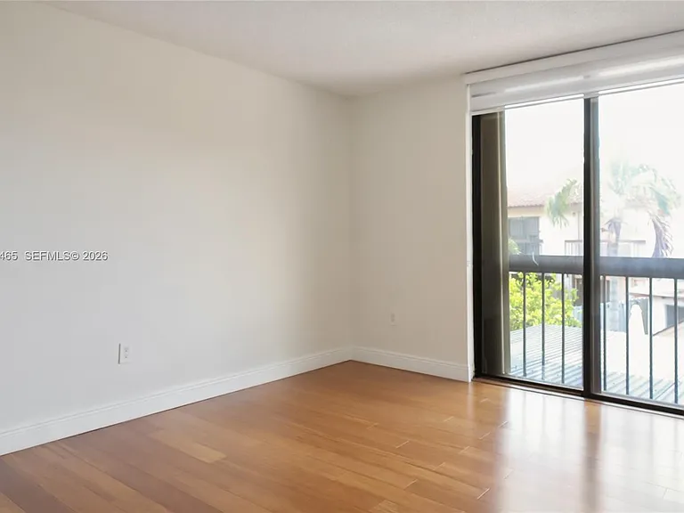 12254 SW 16th Ter #107N — Photo 9