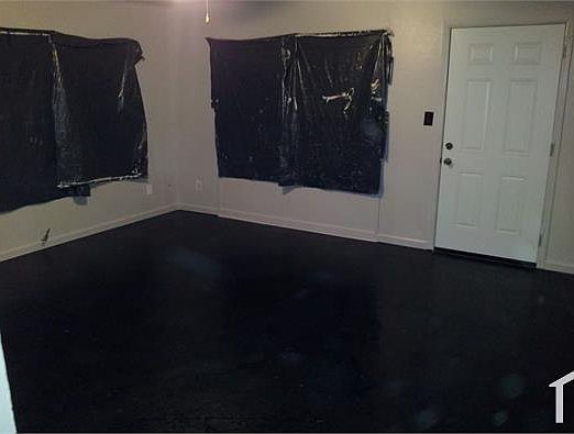 3rd image of 6541 Burke St