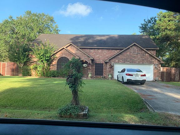5th image of 12684 Charlotte Dr