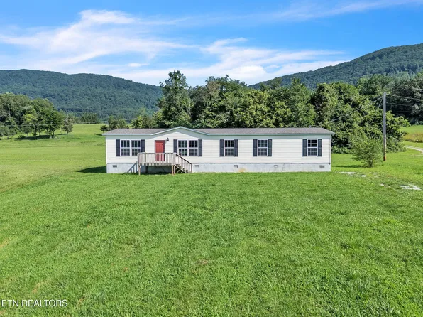 233 Orange Ln, Speedwell, TN 37870