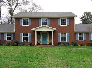 3021 Prytania Rd, Winston Salem, NC 27106