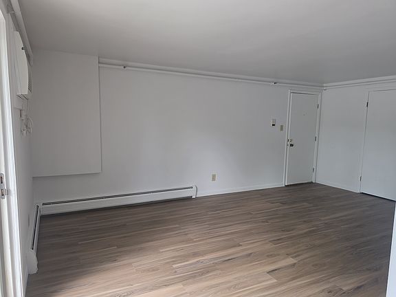 3rd image of 540 Oak Run Dr APT 5
