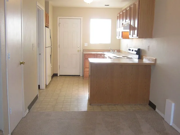 123 W Antler Ave — Photo 22