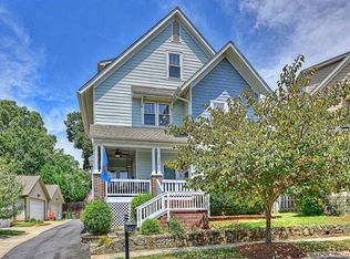 1546 Tippah Park Ct, Charlotte, NC 28205