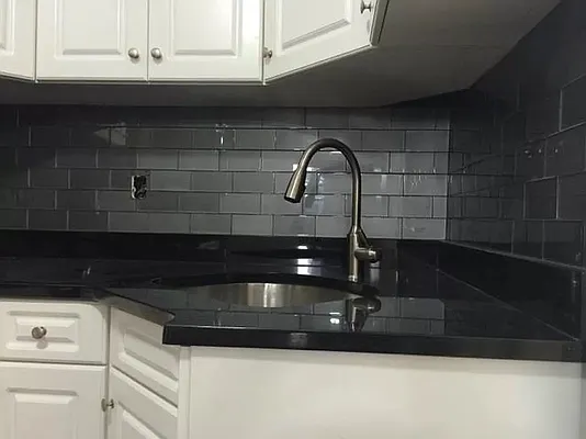 Rented by Joe Gotham LTD | media 19