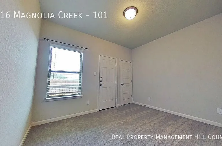 7216 Magnolia Vlg #101 — Photo 7