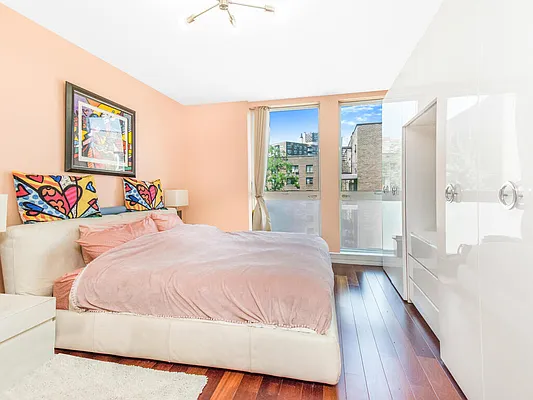 Sold by Douglas Elliman | media 21