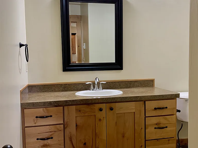 1220 Laurel St #3 — Photo 6