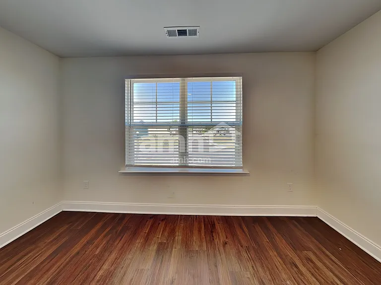5223 Valor Dr — Photo 20