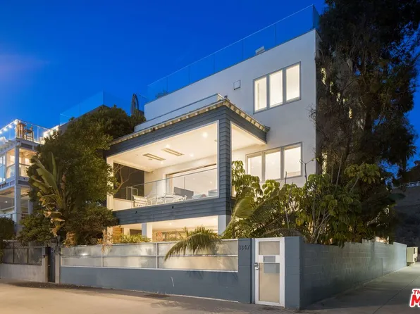 1347 Palisades Beach Rd, Santa Monica, CA 90401