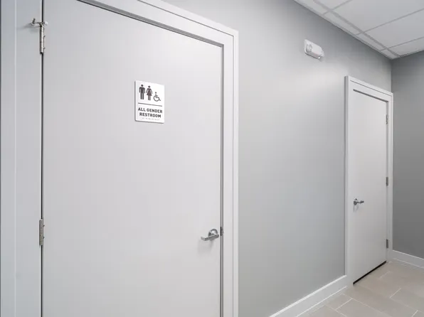 845 Newark Avenue image 23 of 38