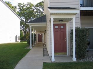 825 Summer Place Ln, Granger, IN 46530