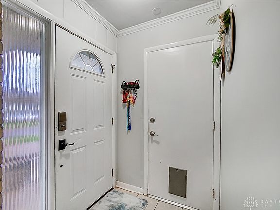 5th image of 1251 Oakmont Ave