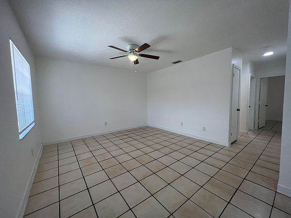 3rd image of 708 NE 1st St APT 3