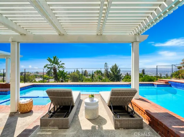 4255 E Ranch Gate Rd, Anaheim, CA 92807