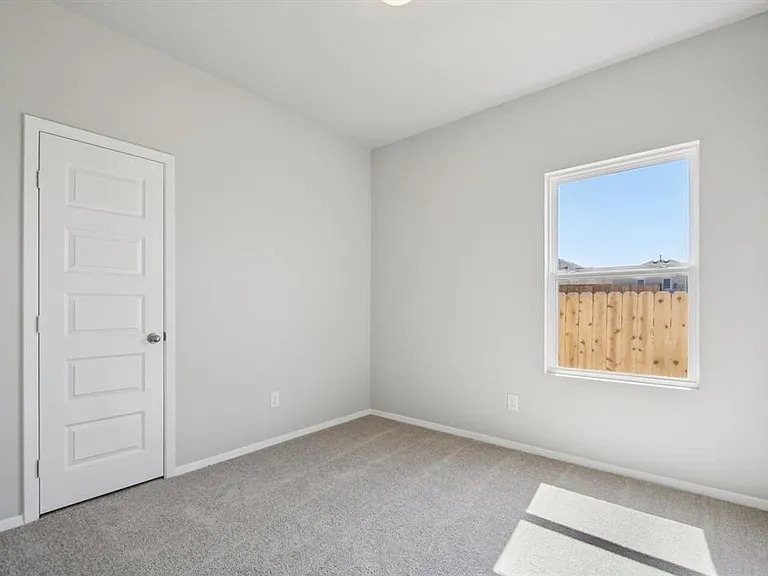 11913 Ellena Cv — Photo 24