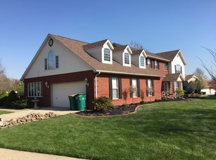 184 Summerlin Rdg, O'Fallon, IL 62269
