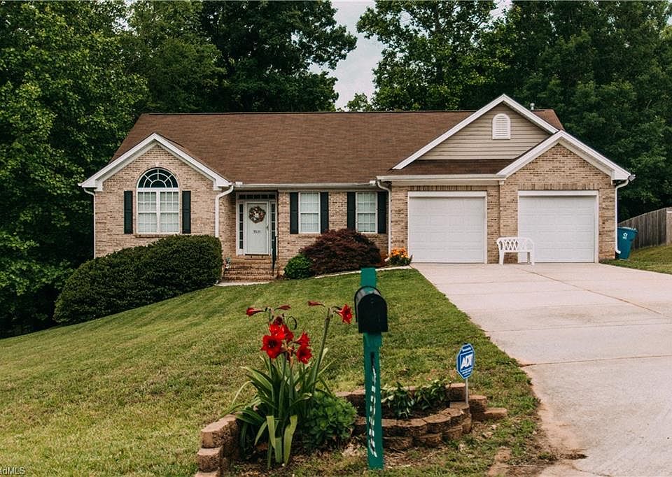 2nd image of 7521 Kristen Dr
