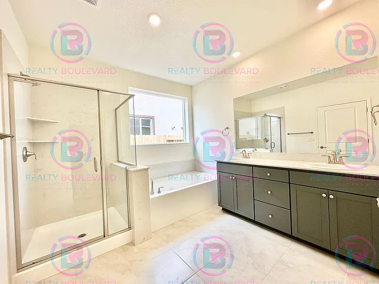 1405 Bravestone Ave — Photo 25